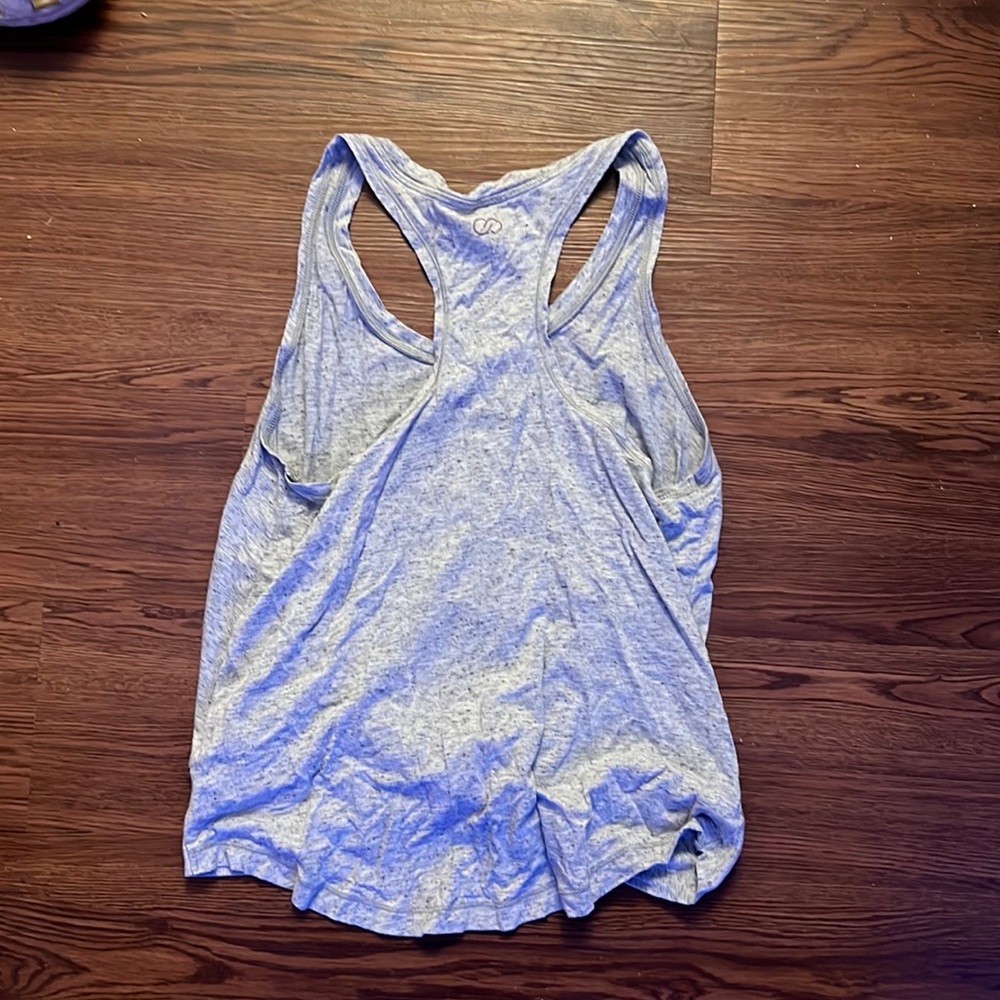 Carrie Underwood brand workout tank top